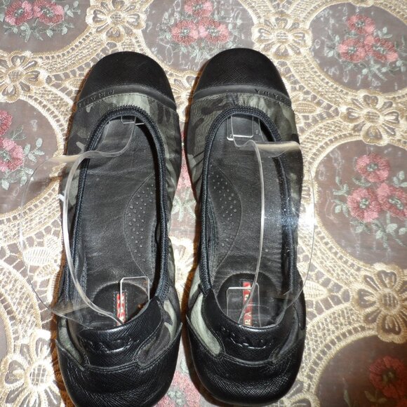 Prada Green/Black Camo Print Elastic Canvas/Leather Ballet Flats Size 7 - Picture 3 of 16